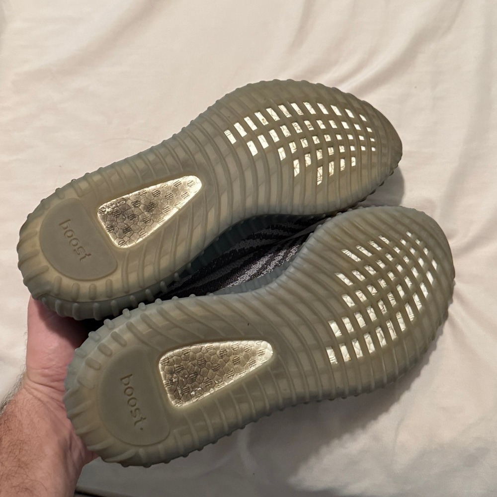 Yeezy boost 350 size 13 - Picture 4 of 4